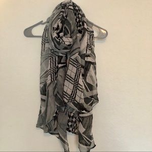 Gray & Black Pattern Scarf